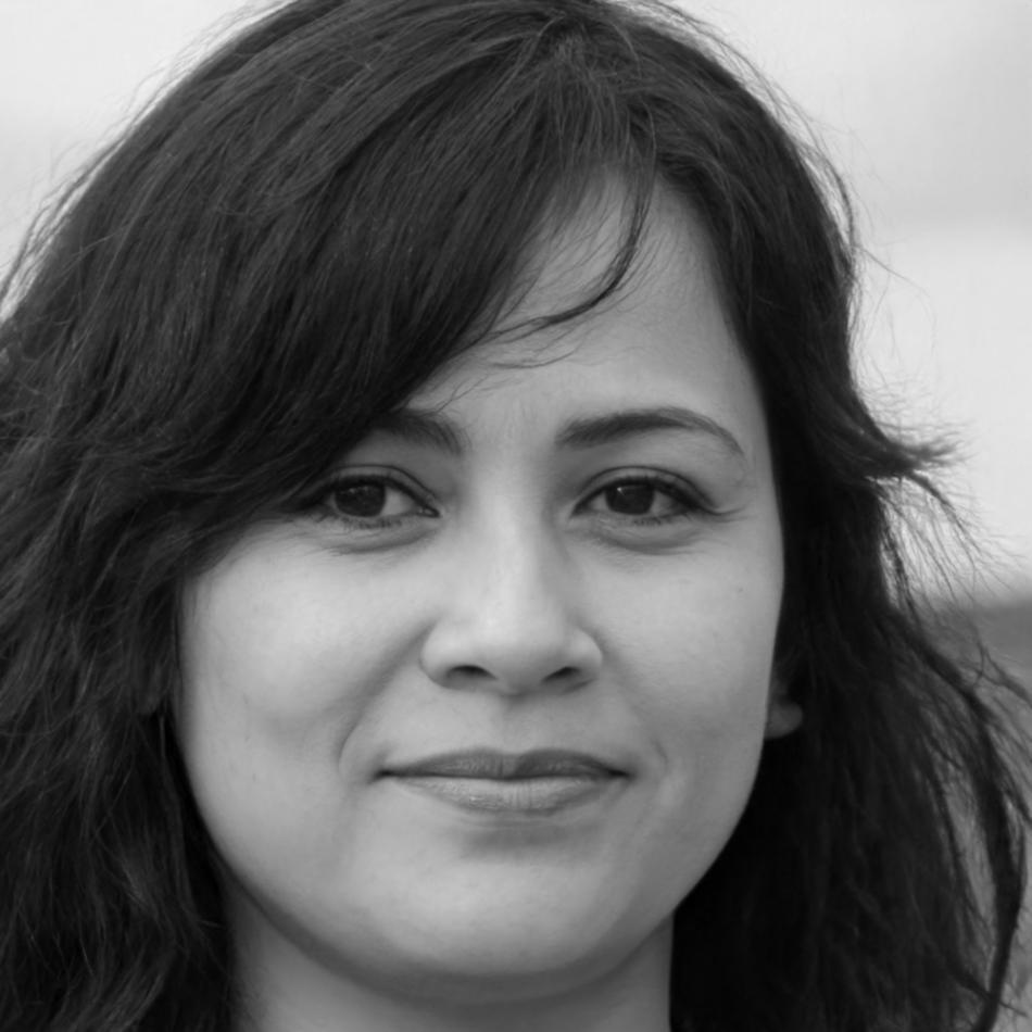 Marie Dubois, formatrice experte en finance